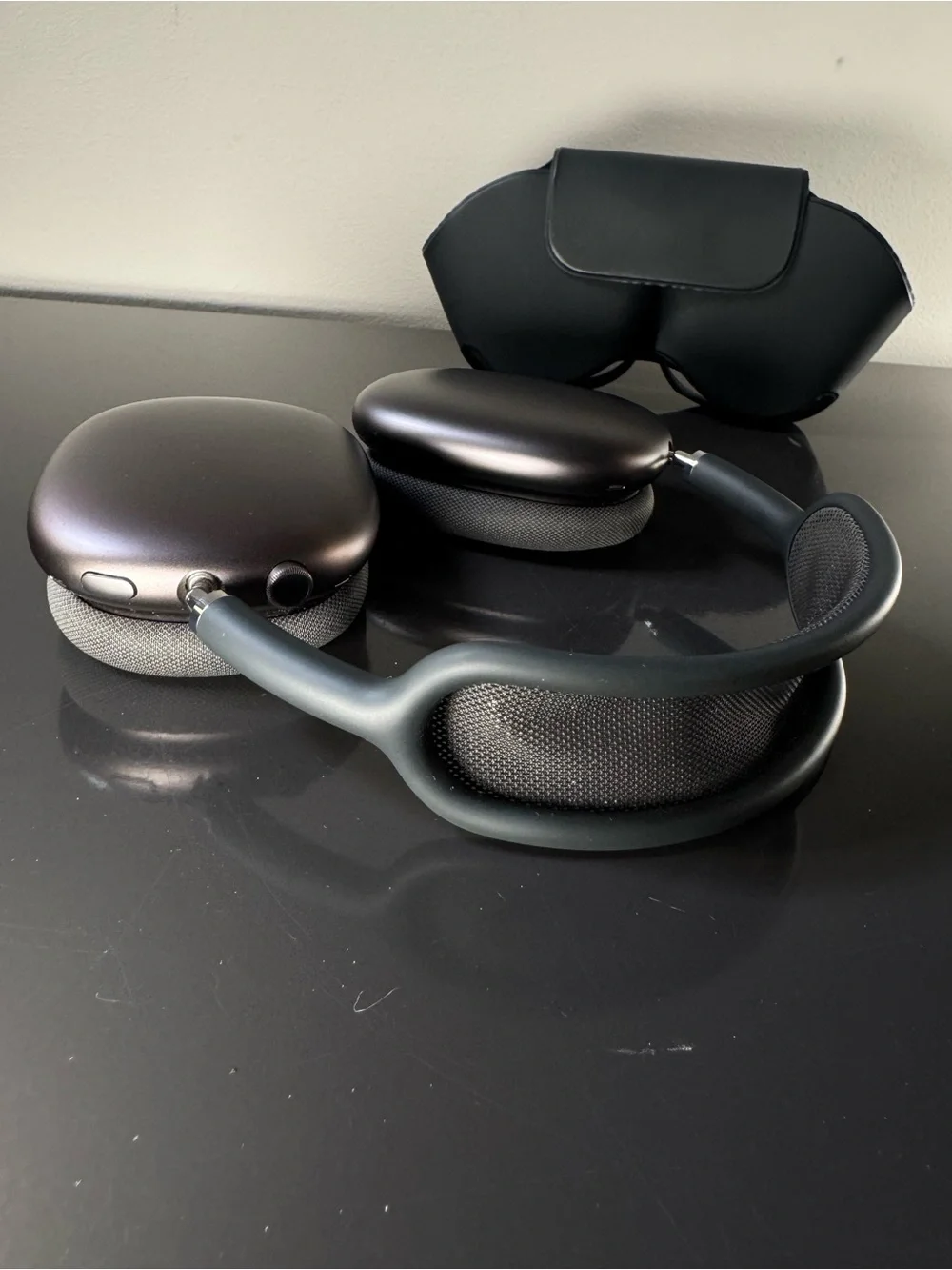 Apple AirPods Max - Lightning